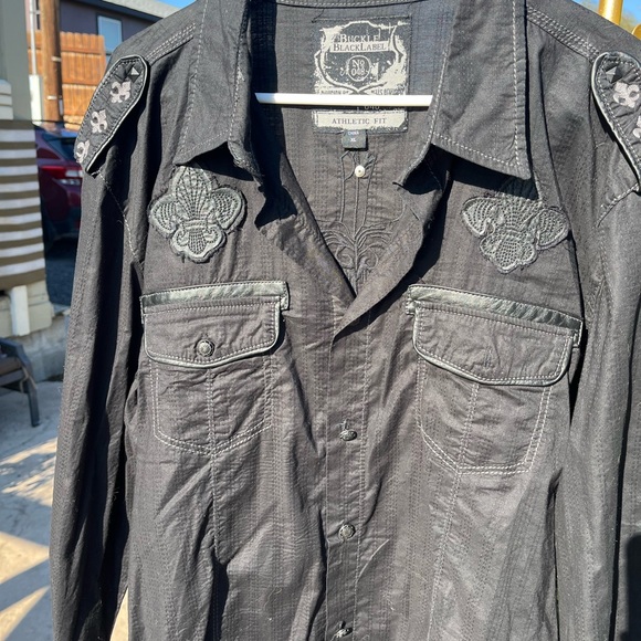 Mens Xl BLACK LABEL BUCKLE ATHLETIC FIT LONG SLEEVED SHIRT GREAT CONDITION - Picture 3 of 7